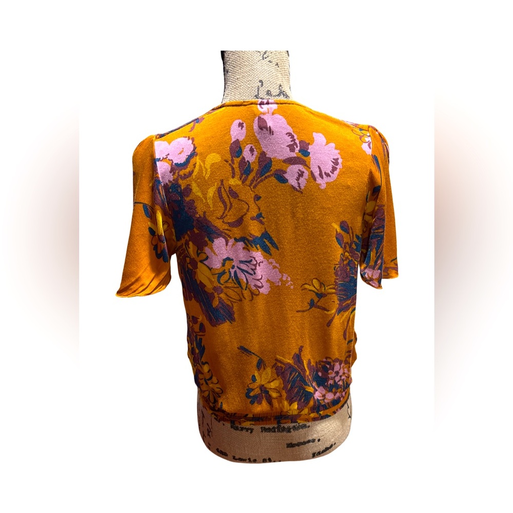 Anthropologie Tiny Venus Knit Wrap Top Floral Orange - Picture 6 of 7